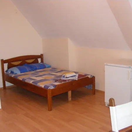 Zora - Sarafovo Maison d'hôtes 2*