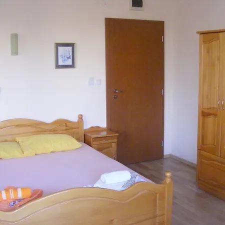 Maison d'hôtes Zora - Sarafovo 2*